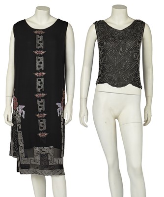 Lot 686 - A beaded black crêpe flapper dress, circa 1925