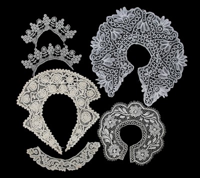 Lot 755 - An interesting group of lace, mainly collars, 19th-early 20th century