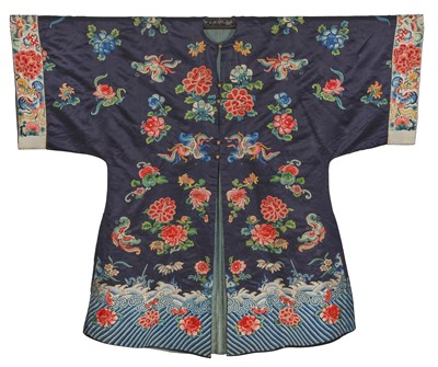 Lot 813 - A fine embroidered robe, gua, Chinese, late 19th century