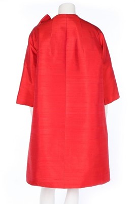 Lot 193 - A Christian Dior couture red slubbed silk coat,...