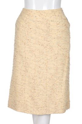 Lot 23 - A Chanel by Karl Lagerfeld ivory wool suit and bag, Autumn-Winter 1999-2000