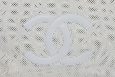 Lot 4 - A Chanel cream perforated caviar leather shoulder bag, 2006-2008