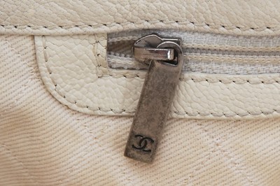 Lot 4 - A Chanel cream perforated caviar leather shoulder bag, 2006-2008