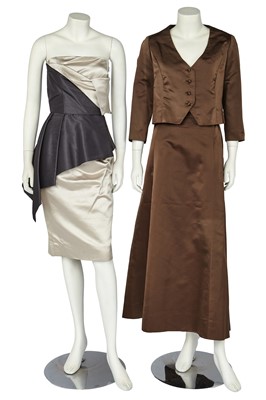 Lot 626 - A Pierre Balmain haute couture chocolate satin evening ensemble, circa 1960
