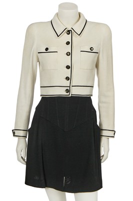 Lot 32 - A Chanel by Karl Lagerfeld cotton and wool suit, Spring-Summer 1995