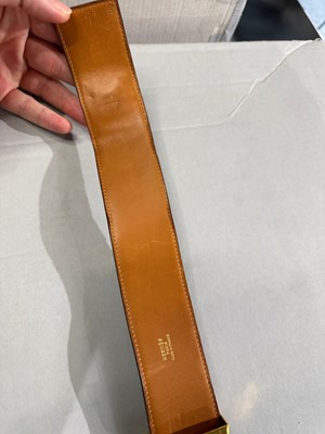 Lot 55 - An Hermès brown ostrich Collier de Chien 50 belt, 1988