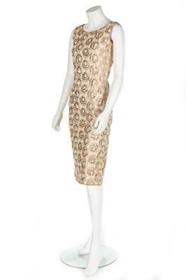 Lot 254 - A Chanel couture evening ensemble, 1972,...