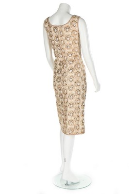 Lot 254 - A Chanel couture evening ensemble, 1972,...