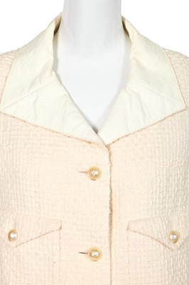 Lot 10 - A Chanel by Karl Lagerfeld white cotton tweed suit, Spring-Summer 2012