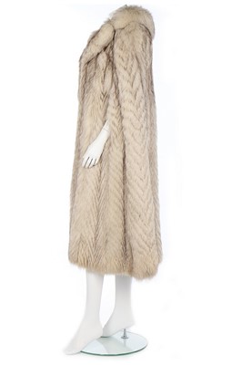 Lot 5 - A JOS Fourrures arctic fox fur cape, 1970s,...