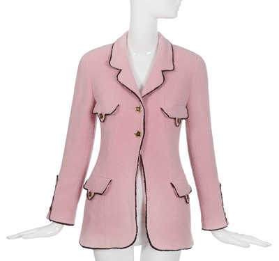 Lot 78 - A Chanel by Karl Lagerfeld pink bouclé wool jacket, Cruise collection, 1994