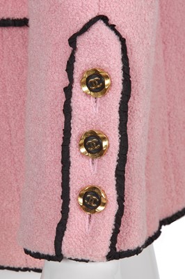 Lot 78 - A Chanel by Karl Lagerfeld pink bouclé wool jacket, Cruise collection, 1994