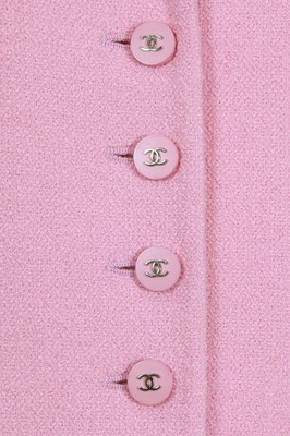 Lot 80 - A Chanel by Karl Lagerfeld pink tweed jacket, Spring-Summer 1996