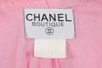 Lot 80 - A Chanel by Karl Lagerfeld pink tweed jacket, Spring-Summer 1996