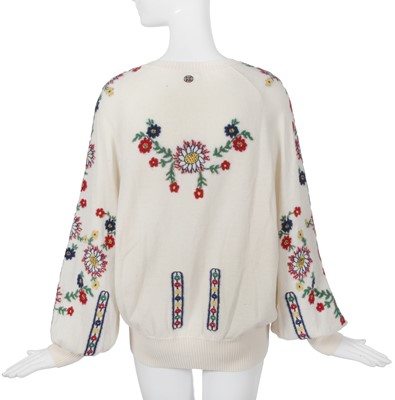 Lot 12 - A Chanel by Karl Lagerfeld floral sweater, 'Paris-Salzburg' collection, Métiers d'Art, Pre-Fall 2015
