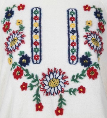 Lot 12 - A Chanel by Karl Lagerfeld floral sweater, 'Paris-Salzburg' collection, Métiers d'Art, Pre-Fall 2015