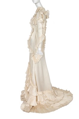 Lot 60 - An Emma Watson-worn Francesco Scognamiglio haute couture ivory organza evening gown, Autumn-Winter 2016-17