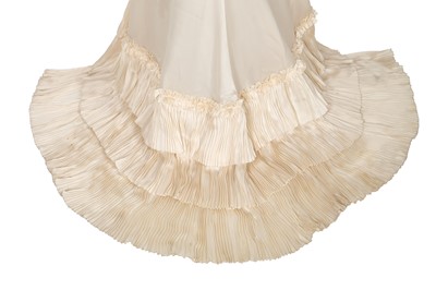 Lot 60 - An Emma Watson-worn Francesco Scognamiglio haute couture ivory organza evening gown, Autumn-Winter 2016-17