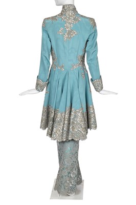 Lot 293 - A fine and rare Givenchy haute couture by Alexander McQueen lace and silk ottoman ensemble, Autumn-Winter 1999-2000