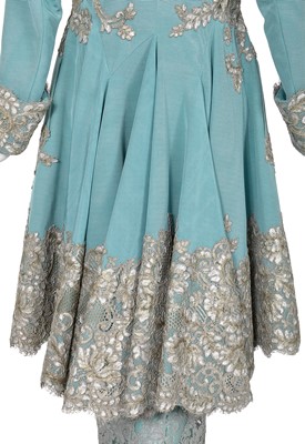 Lot 293 - A fine and rare Givenchy haute couture by Alexander McQueen lace and silk ottoman ensemble, Autumn-Winter 1999-2000