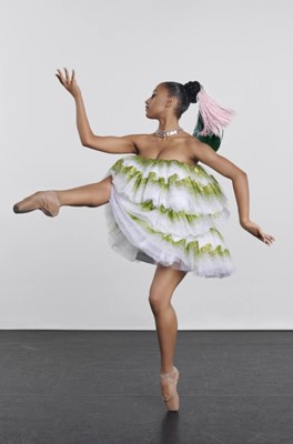 Lot 92 - A Michael Halpern tiered white tulle minidress, Spring-Summer 2022