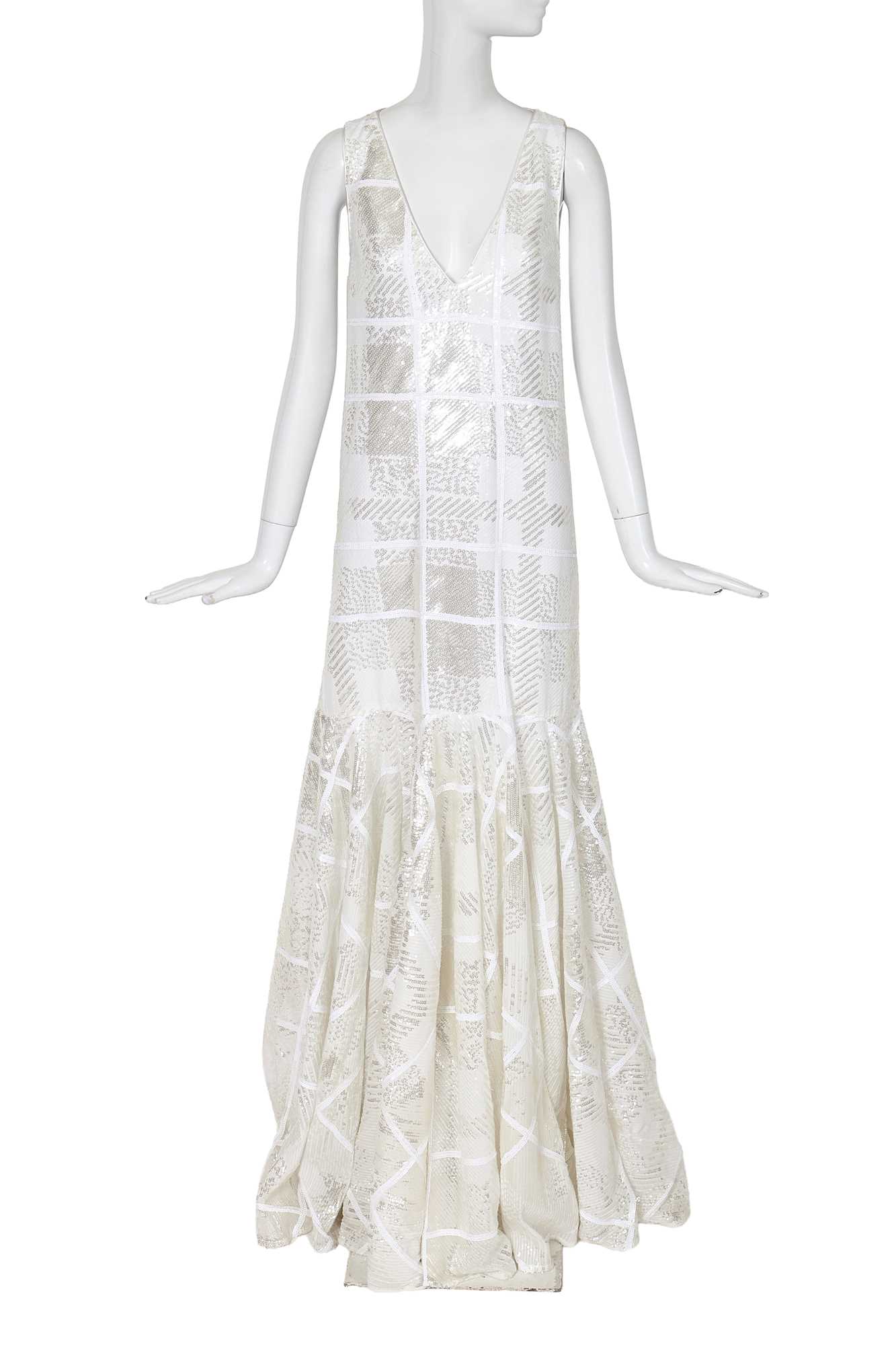 Lot 82 - A Michael Halpern embellished white gown, commercial collection Autumn-Winter 2020-01