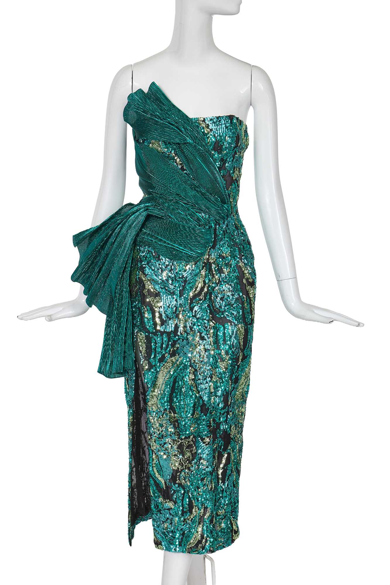 Lot 70 - A Michael Halpern sequined and lamé cocktail dress, Spring-Summer 2018