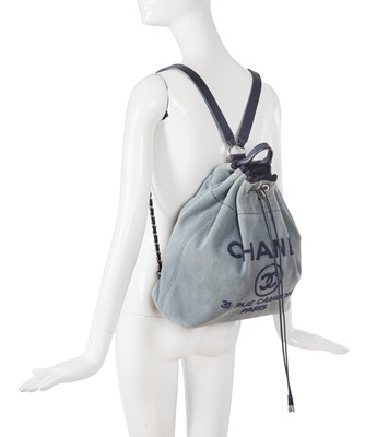Lot 2 - A Chanel blue denim Deauville Large backpack, 2017-18