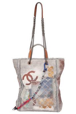 Lot 20 - A Chanel by Karl Lagerfeld printed canvas tote bag, Spring-Summer 2014