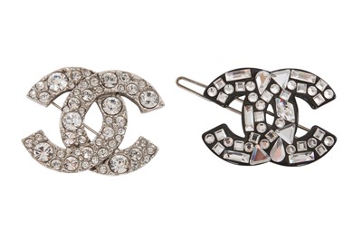 Lot 41 - A Chanel by Karl Lagerfeld 'CC' rhinestone-set brooch, 2010