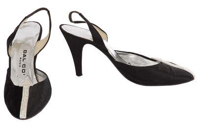 Lot 181 - A pair of Dal Co' black velvet slingback pumps, circa 1980