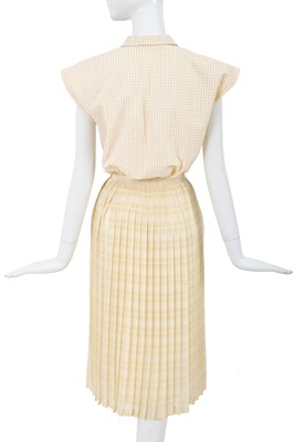 Lot 17 - A Comme des Garçons white and beige checked cotton ensemble, 1970s