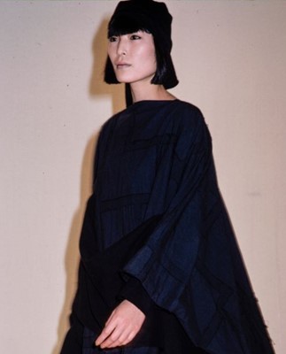 Lot 79 - A Comme des Garçons black wool sweater, ‘Gloves, Skirts, Quilted Big Coats’ collection, Autumn-Winter 1983-84
