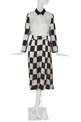 Lot 132 - A Comme des Garçons black and white checked ensemble, ‘Movement’ collection, Spring-Summer 1989