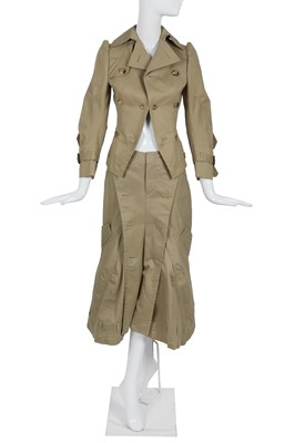 Lot 235 - A Junya Watanabe/Comme des Garçons beige gabardine trench ensemble, Spring-Summer 2006