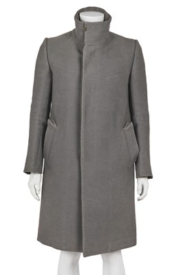 Lot 366 - A Carol Christian Poell men's grey wool-ramie blend coat, 'Self-Same' collection, 2009