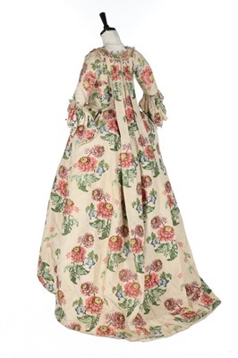 Lot 118 - A robe à la Française, the silk 1730s, the...