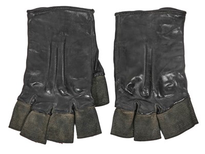 Lot 394 - A pair of Carol Christian Poell men's black leather 'disparate' fingercuff gloves, 2000s