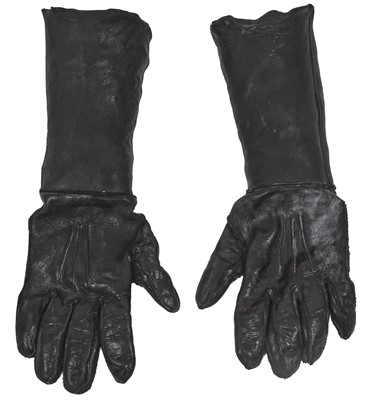 Lot 389 - A pair of Carol Christian Poell men's black leather long gloves, 2000s