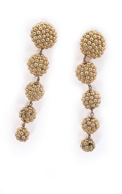 Lot 61 - A Coppola e Toppo beaded triple-strand choker...