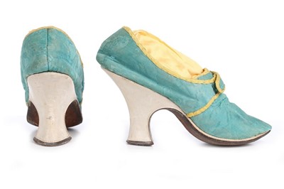 Lot 130 - A pair of turquoise damask silk high-heeled...
