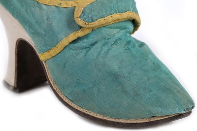 Lot 130 - A pair of turquoise damask silk high-heeled...