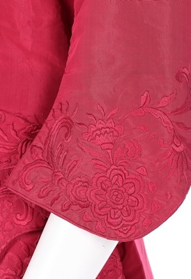 Lot 109 - A gentleman's Chinese embroidered crimson silk...