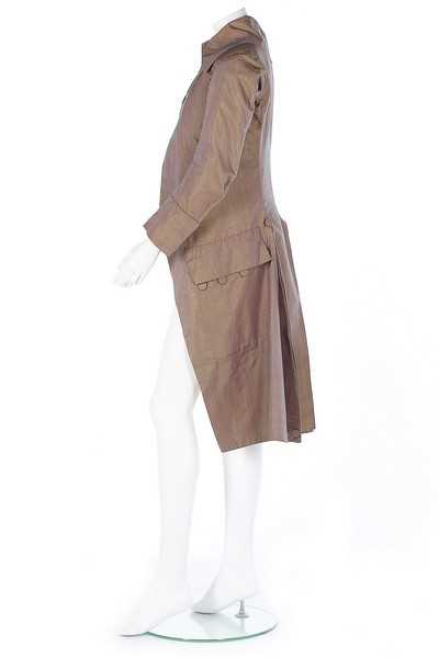 Lot 115 - A gentleman's changeable-silk coat, French,...