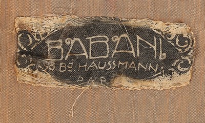 Lot 166 - A Vitaldi Babani embroidered velvet evening...