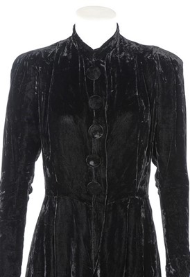 Lot 186 - A Jeanne Lanvin couture WWII period black...