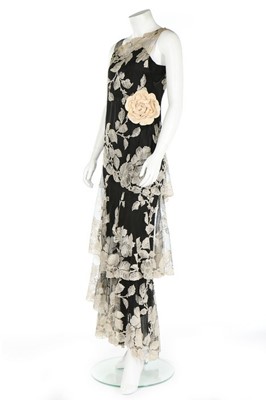 Lot 108 - A Callot Soeurs couture blonde and black lace...
