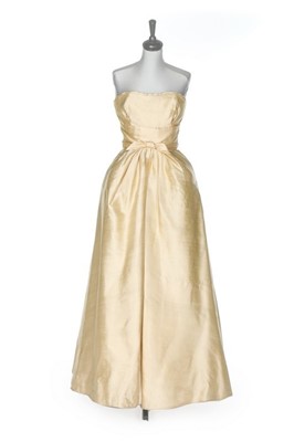 Lot 127 - A Christian Dior London slubbed golden-yellow...