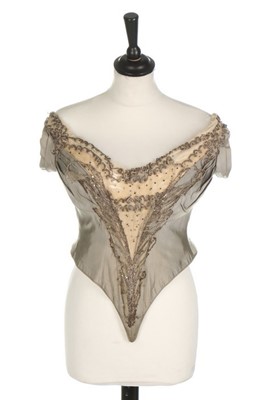 Lot 140 - A Charles Frederick Worth blue silk faille...