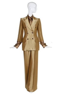 Lot 316 - A Jean-Louis Scherrer by Stéphane Rolland gold...